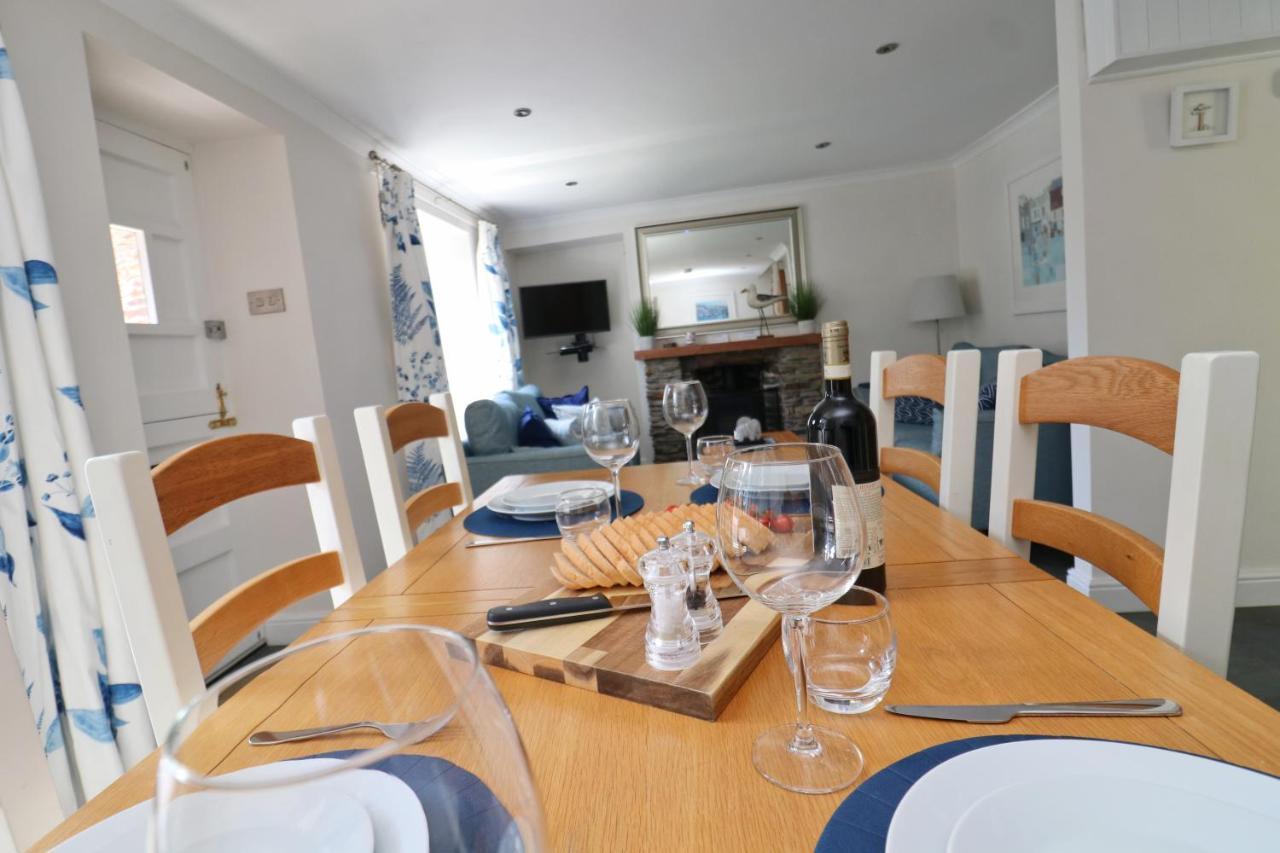 Idyllic Near Padstow * Little Petherick